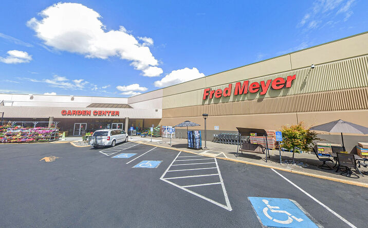 Pictures of Retail property located at 2200 E Baseline St, Cornelius, OR 97113 for lease - image #1