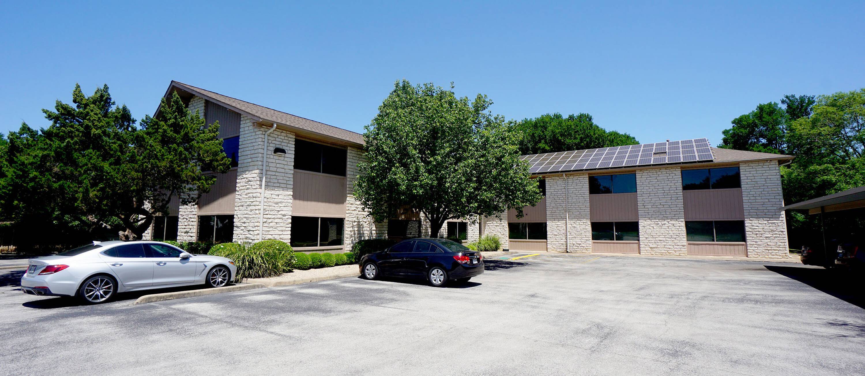 12466 Los Indios Trail, Austin, TX 78729