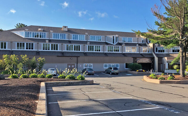 Pictures of Office property located at 270 Farmington Ave, Farmington, CT 06032 for lease - image #1