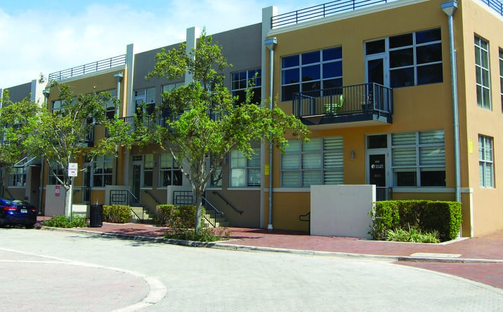 Pictures of Retail, Office property located at 330 SW 2nd St, Fort Lauderdale, FL 33312 for lease - image #1