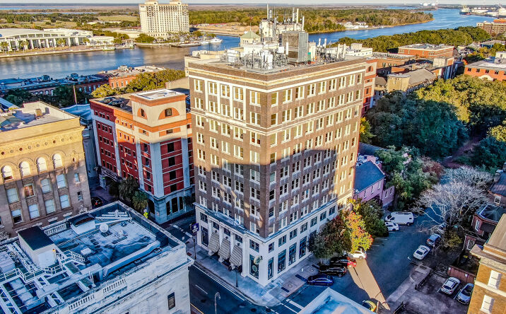 Pictures of Retail, Office property located at 24 Drayton St, Savannah, GA 31401 for lease - image #1