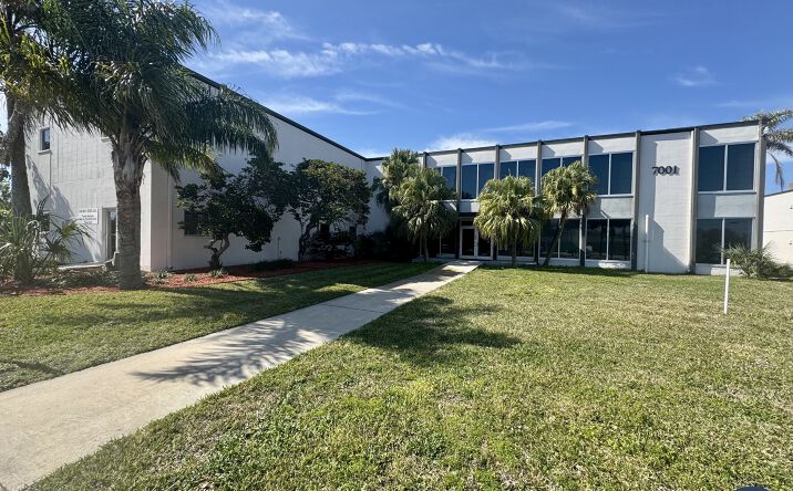 Pictures of Office property located at 7001 N Atlantic Ave, Pt Canaveral, FL 32920 for lease - image #1