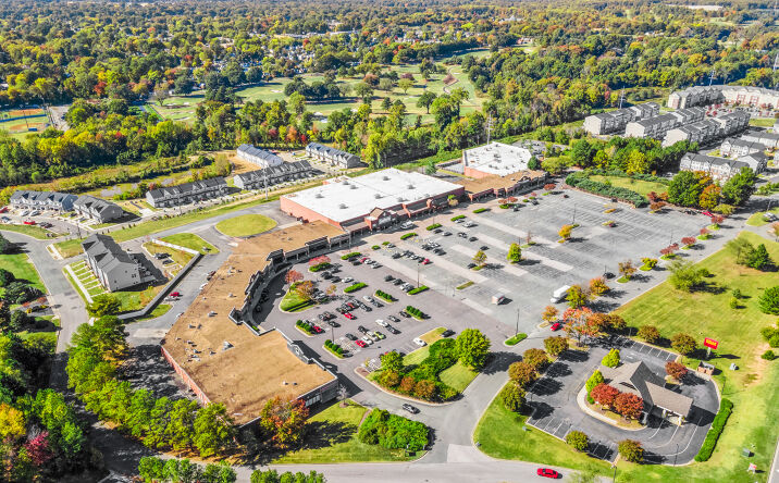 Pictures of Retail property located at 5700 Brook Rd, Richmond, VA 23227 for sales - image #1