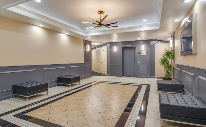 Pictures of Office property located at 1935 E Vine St, Murray, UT 84121 for lease - image #1