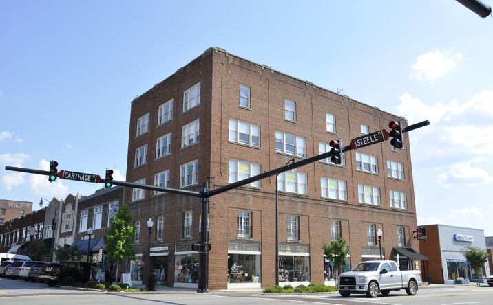 Pictures of Retail, Office property located at 102 S Steele St, Sanford, NC 27330 for lease - image #1