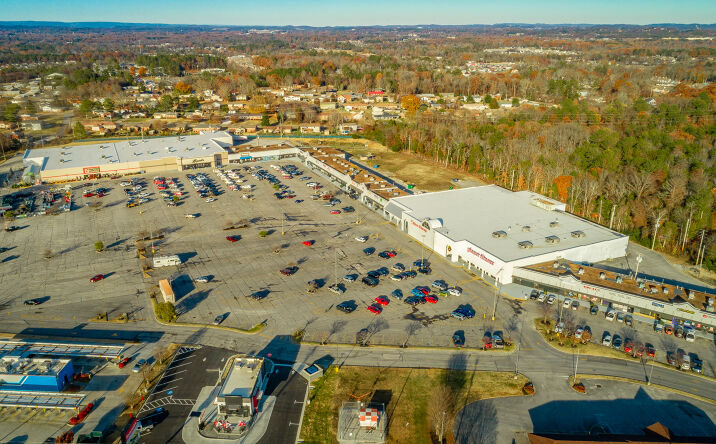 Pictures of Retail property located at 1785 Battlefield Pkwy, Fort Oglethorpe, GA 30742 for lease - image #1