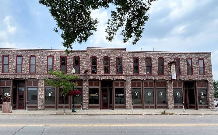 Pictures of Office property located at 224 N Phillips Ave, Sioux Falls, SD 57104 for lease - image #1