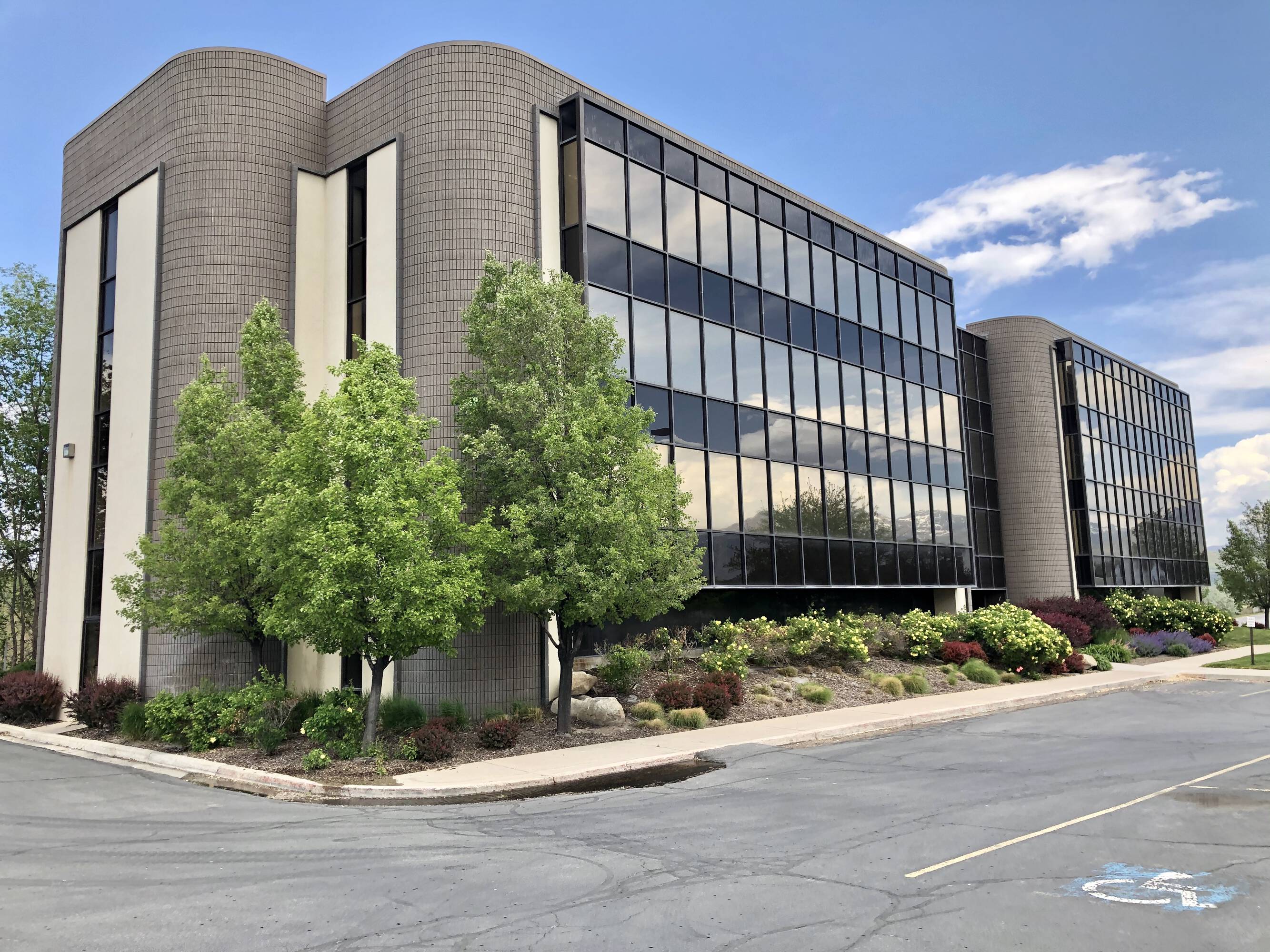 1600 W 2200 S, West Valley City, UT 84119