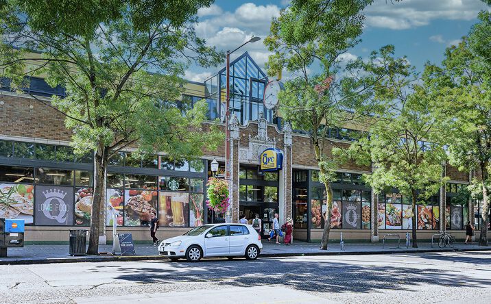 Pictures of Retail property located at 401 East Broadway, Seattle, WA 98102 for lease - image #1