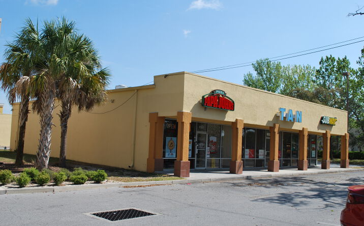 Pictures of Retail property located at 8923 State Rd 52, Bayonet Point, FL 34667 for lease - image #1