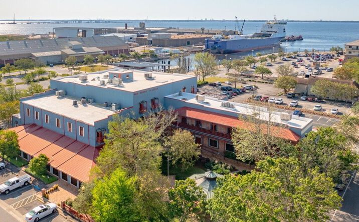 Pictures of Office property located at 700 S Palafox St, Pensacola, FL 32502 for lease - image #1