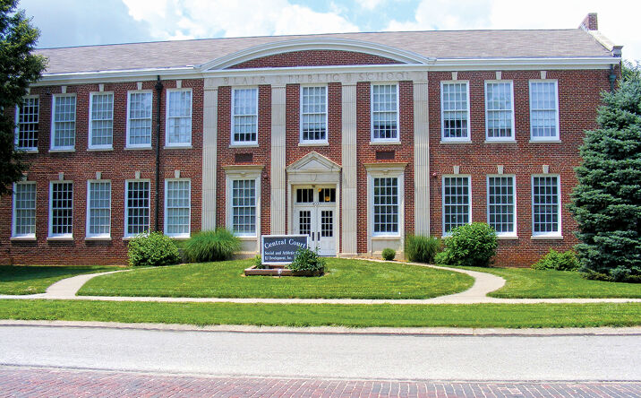 Pictures of Office property located at 451 S 16th St, Blair, NE 68008 for lease - image #1