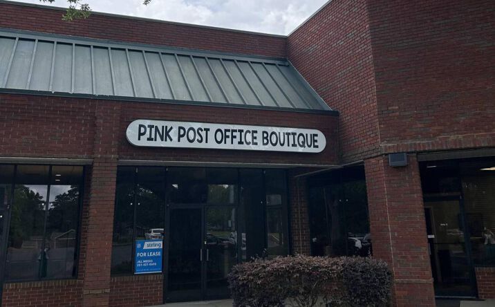 Pictures of Retail, Office property located at 6207 Cottage Hill Rd, Mobile, AL 36609 for lease - image #1