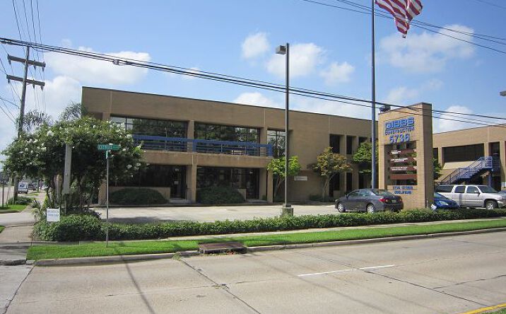 Pictures of Office property located at 5740 Citrus Blvd, New Orleans, LA 70123 for lease - image #1