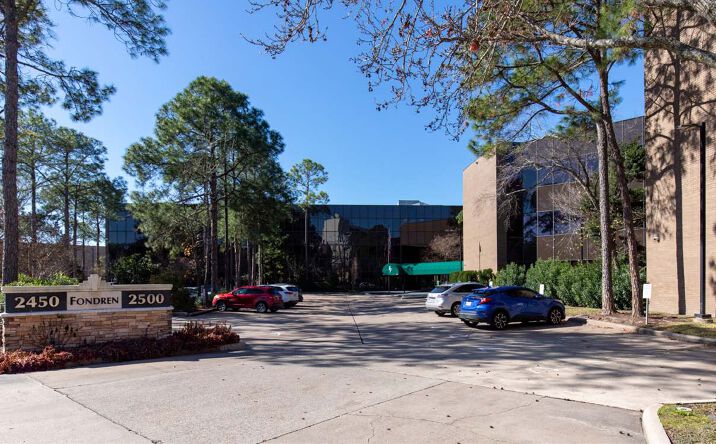 Pictures of Office property located at 2500 Fondren Rd, Houston, TX 77063 for lease - image #1