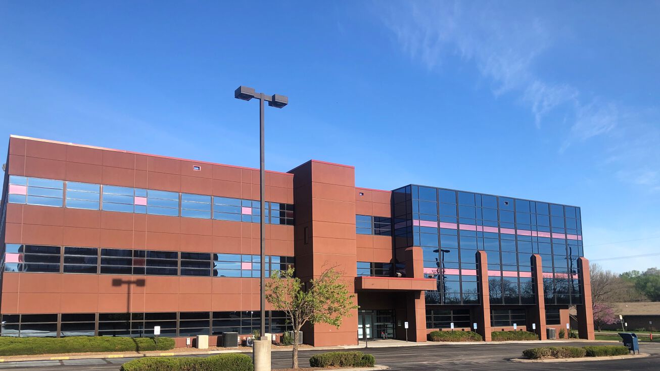 9101 Western Ave, Omaha, NE 68114 Office Space for Lease Executive