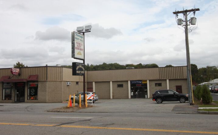 Pictures of Retail, Restaurant property located at 31-35 Park Ave, Worcester, MA 01605 for lease - image #1