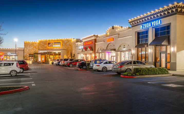 Pictures of Retail property located at 1470-1490 Eureka Rd, Roseville, CA 95661 for lease - image #1