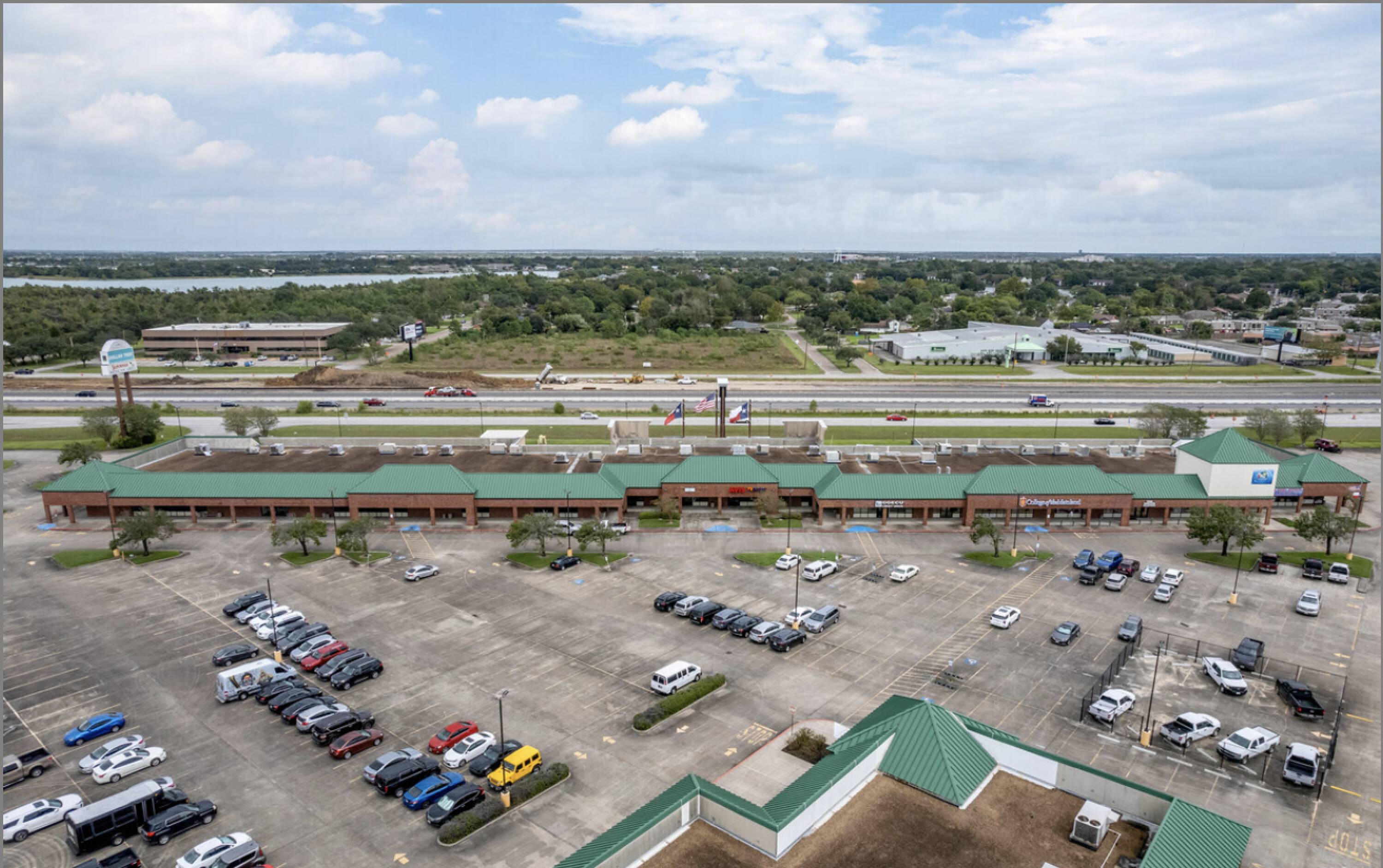 Delaney Rd, La Marque, TX 77568