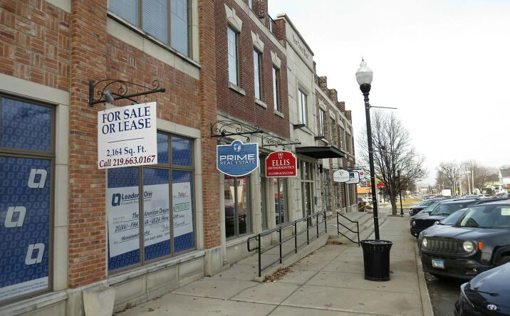 Pictures of Office property located at 123 N Main St, Crown Point, IN 46307 for lease - image #1