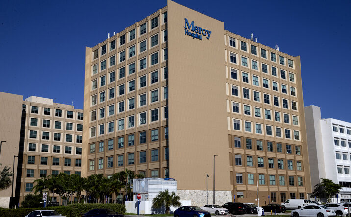 Pictures of Office property located at 3661 S Miami Ave, Miami, FL 33133 for lease - image #1