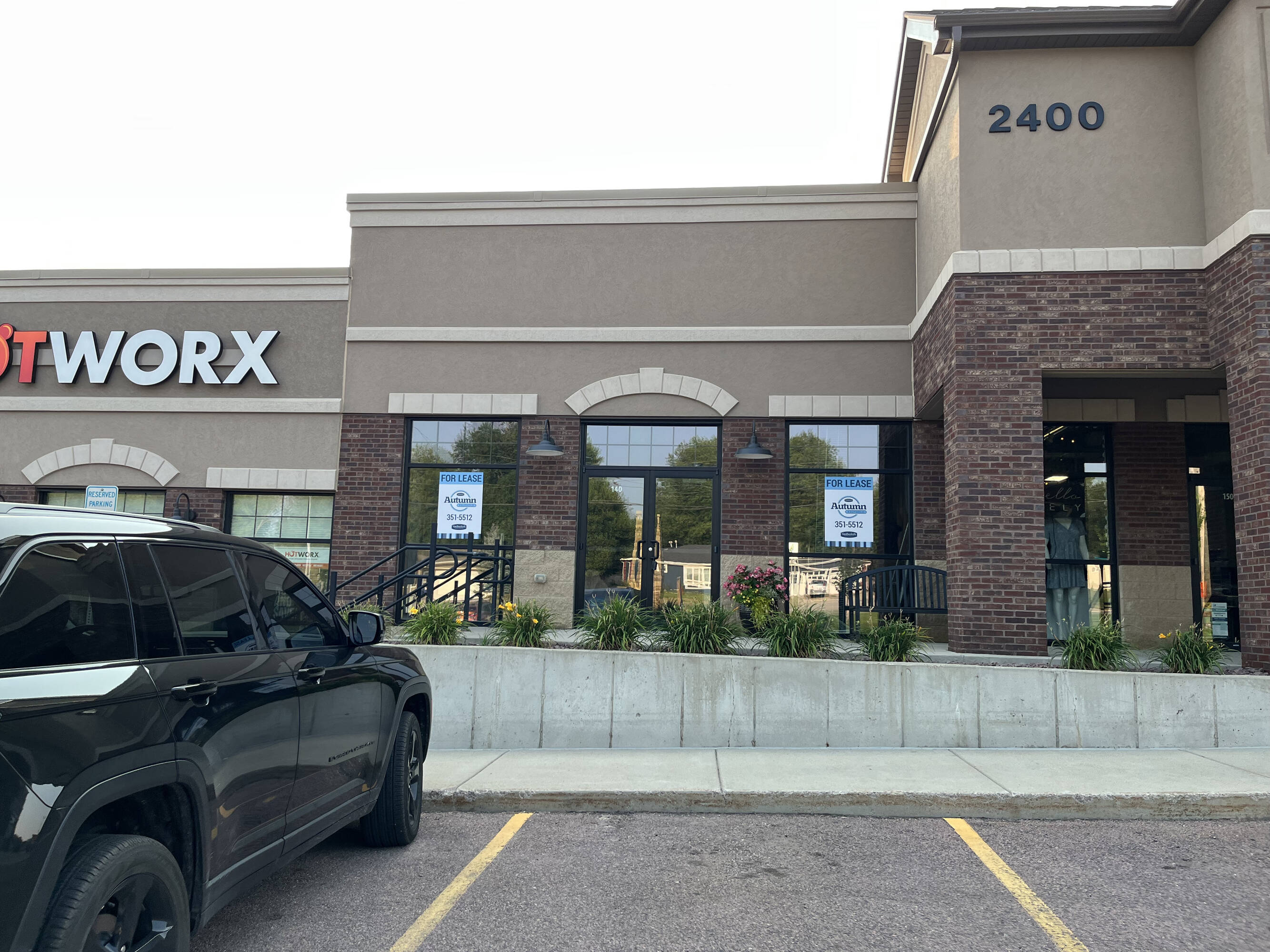 2400 S Marion Rd, Sioux Falls, SD 57106