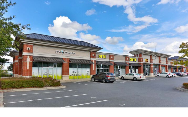 Pictures of Retail property located at 9200 Harris Corners Parkway, Charlotte, NC 28269 for lease - image #1