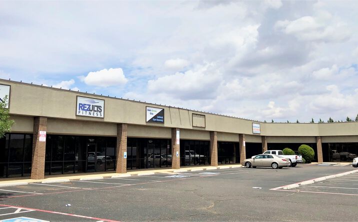 Pictures of Retail property located at 5020 50th St, Lubbock, TX 79414 for lease - image #1