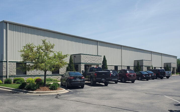 Pictures of Office, Industrial property located at 410-420 Winfield Court, Slinger, WI 53086 for lease - image #1