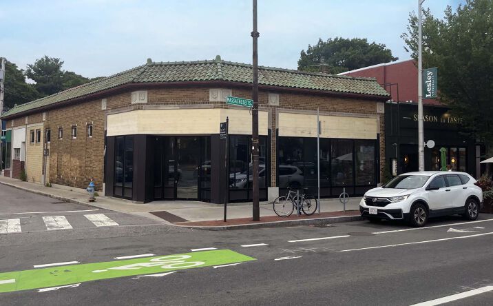 Pictures of Office property located at 1674 Massachusetts Avenue, Cambridge, MA 02138 for lease - image #1