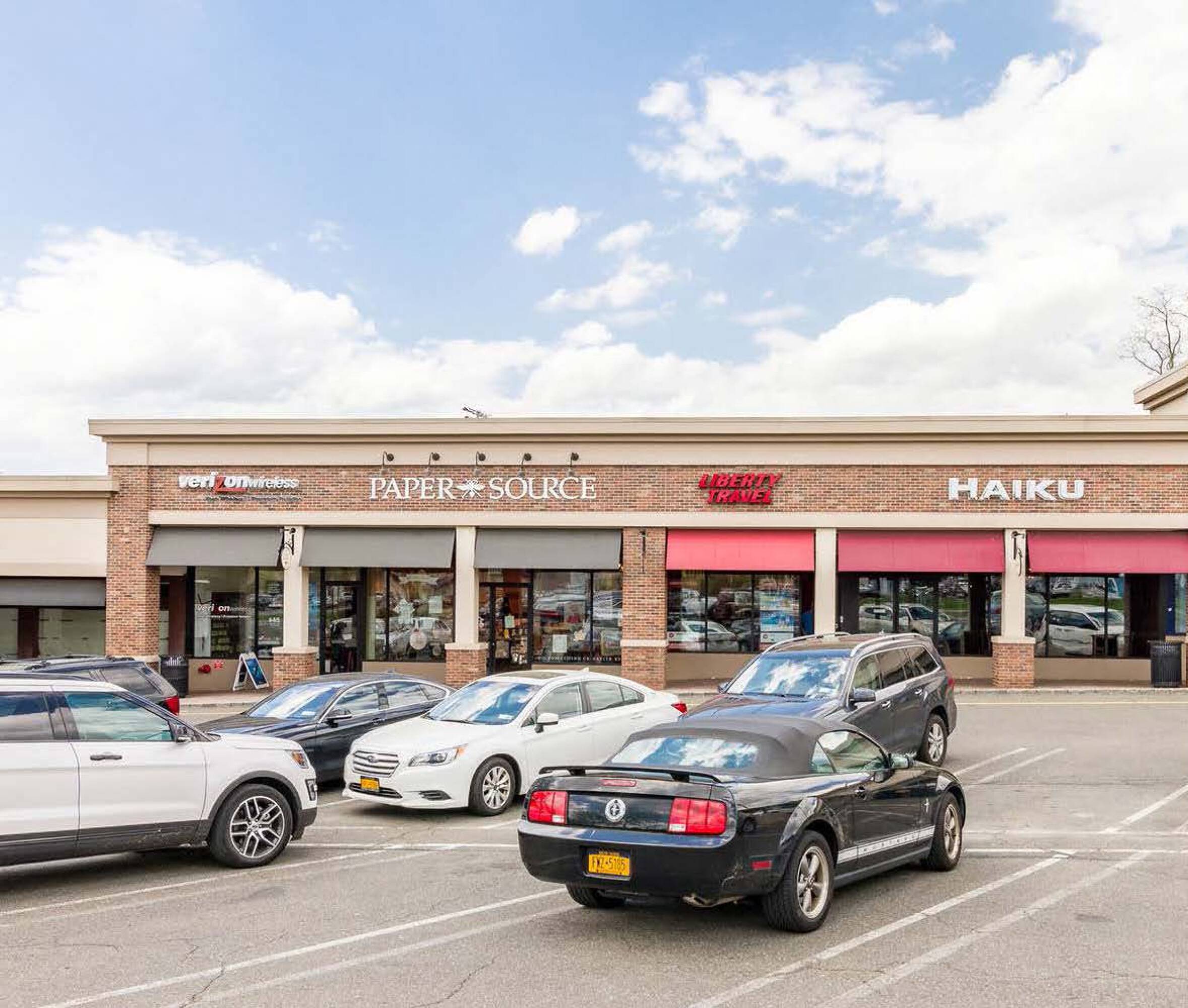 693 723 White Plains Road, Scarsdale, NY 10583