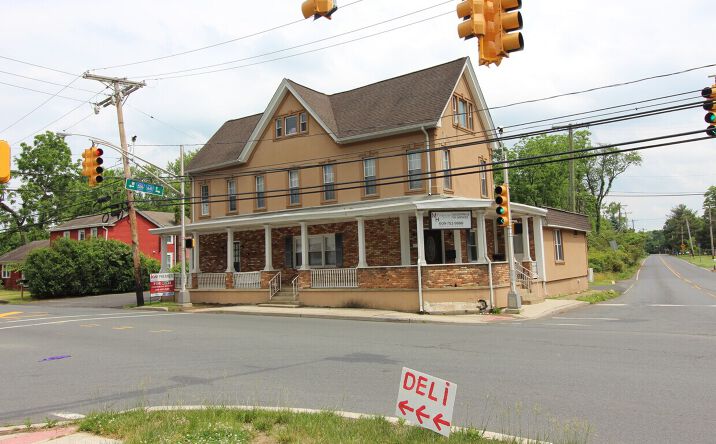 Pictures of Office property located at OFFICE SUITES, Princeton Junction, NJ 08550 for lease - image #1