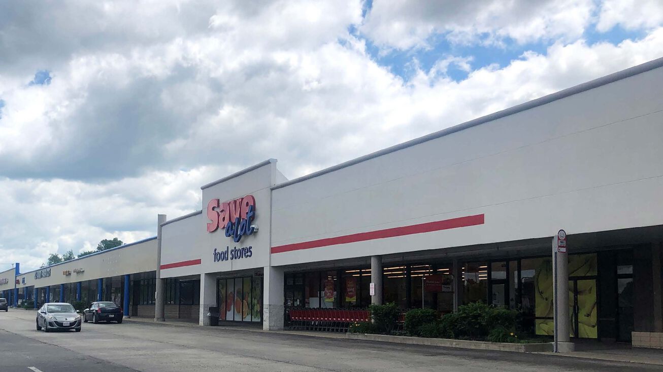 14921540 Canton Road, Akron, OH 44312 Retail Space for Lease