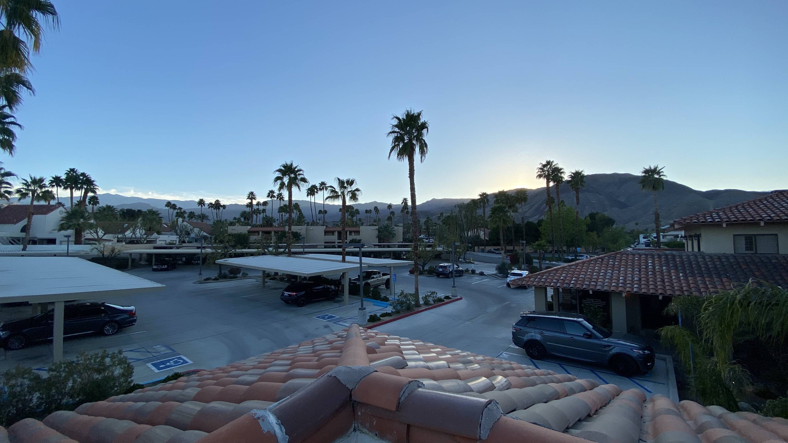 73255 El Paseo Palm Desert, CA 92260 - Retail Property for Lease