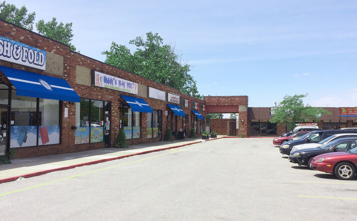 Pictures of Retail, Office, Restaurant property located at 6511-6577 E Livingston Ave, Reynoldsburg, OH 43068 for lease - image #1