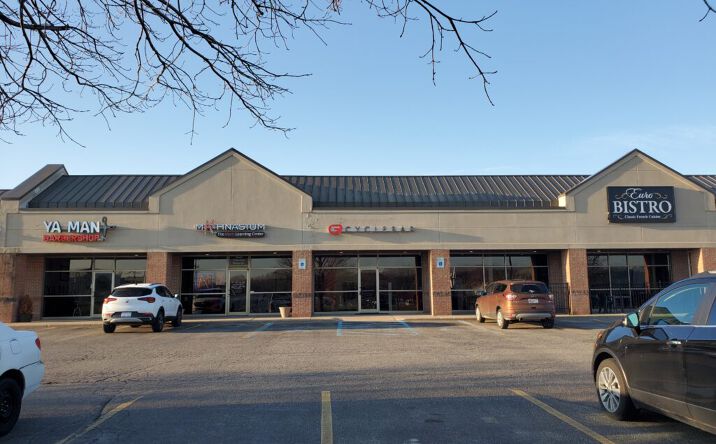 5925 28th St SE, Grand Rapids, MI 49546 | Crexi.com - Carmax 28th Street Southeast Kentwood Mi