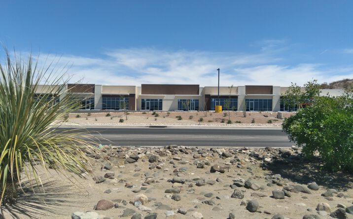 Pictures of Retail, Office property located at 4460 E Lohman Ave, Las Cruces, NM 88011 for lease - image #1