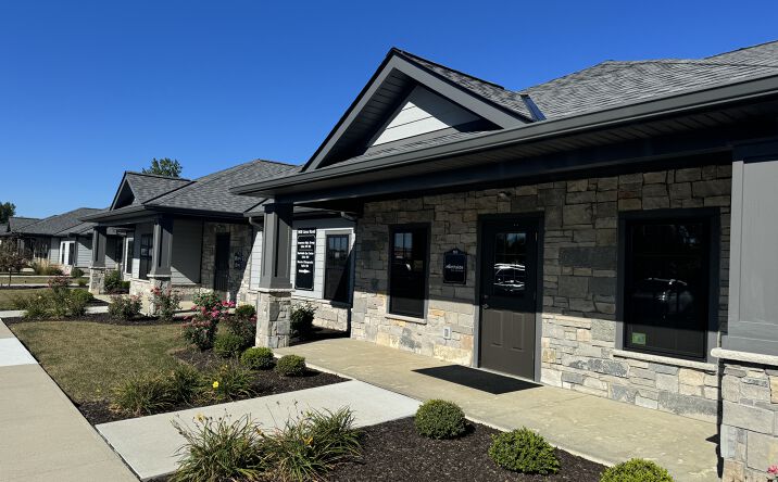 Pictures of Office property located at 9600 Lima Rd, Fort Wayne, IN 46818 for lease - image #1