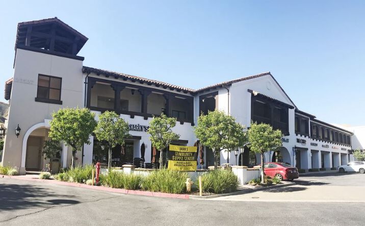 Pictures of Retail property located at 26527 Agoura Rd, Calabasas, CA 91302 for lease - image #1