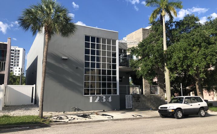 Pictures of Office property located at 1234 2nd St, Sarasota, FL 34236 for lease - image #1