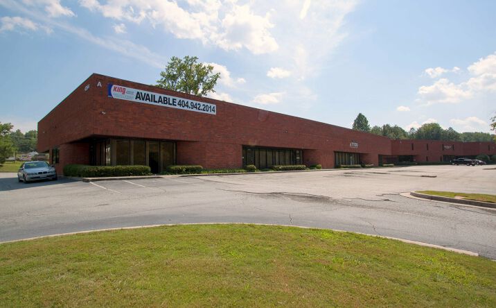 Pictures of Industrial property located at 4264 Winters Chapel Rd, Atlanta, GA 30360 for lease - image #1