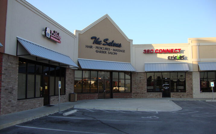 Pictures of Retail, Industrial property located at 300 W Central Texas Expy, Harker Heights, TX 76548 for lease - image #1