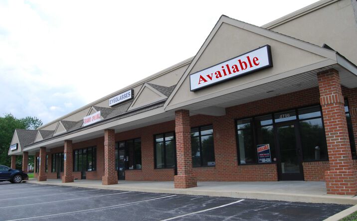 Pictures of Retail, Office property located at 4739-4749 W Lincoln Hwy, Parkesburg, PA 19365 for lease - image #1