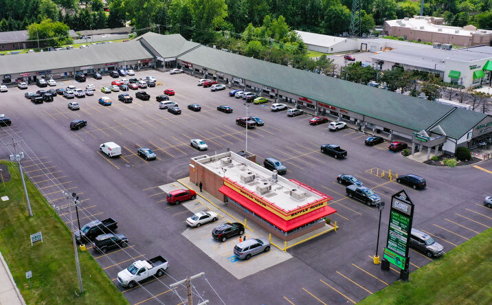 Pictures of Retail property located at 6725 Central Ave, Toledo, OH 43617 for lease - image #1