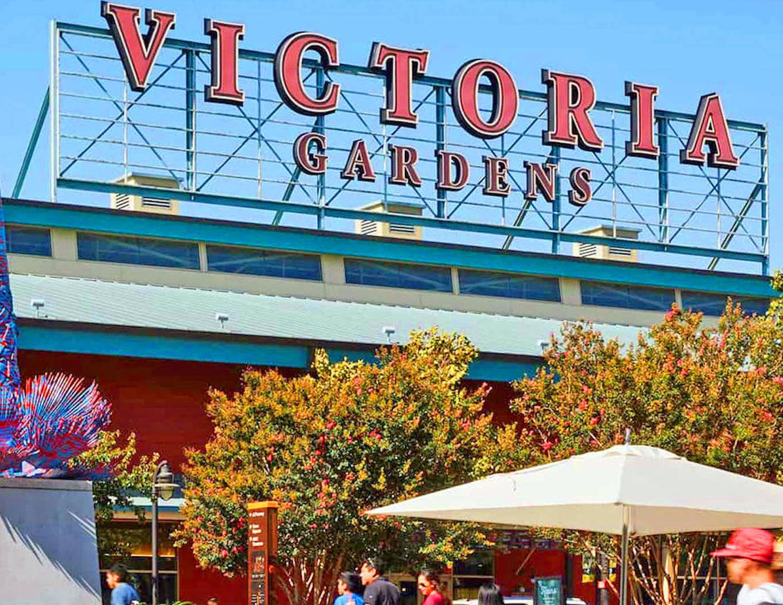 Victoria Gardens Food Court Rancho Cucamonga, CA - Last Updated