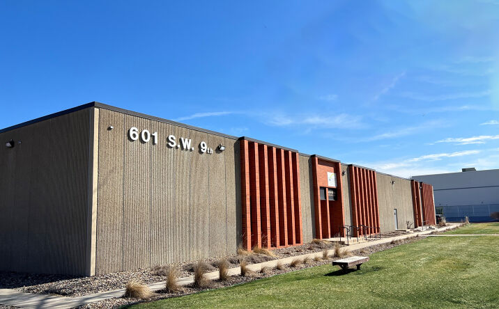 Pictures of Industrial property located at 601 SW 9th St, Des Moines, IA 50309 for lease - image #1