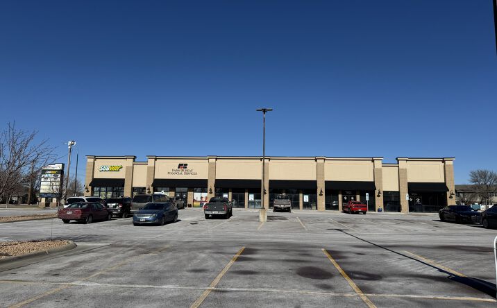 Pictures of Retail property located at 7600 S Louise Ave, Sioux Falls, SD 57108 for lease - image #1