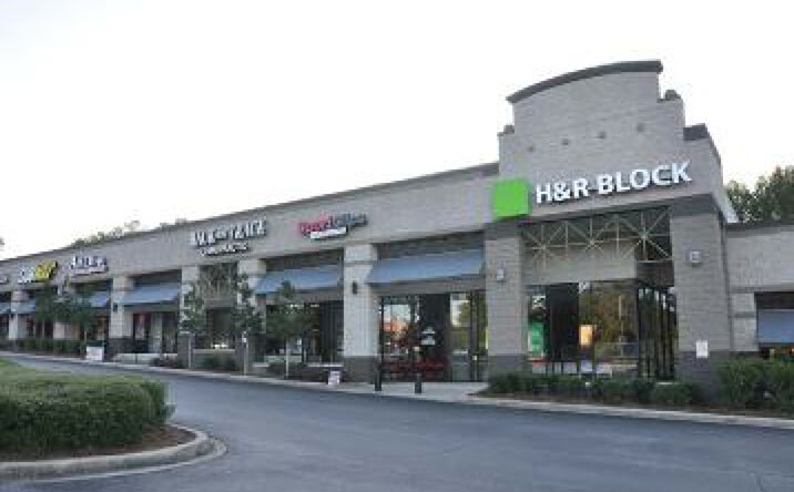 Pictures of Retail property located at 255 Lakeshore Pkwy, Homewood, AL 35209 for lease - image #1