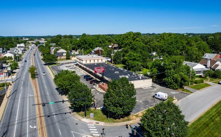 Pictures of Retail property located at Kirkwood Hwy, Elsmere, DE 19805 for lease - image #1