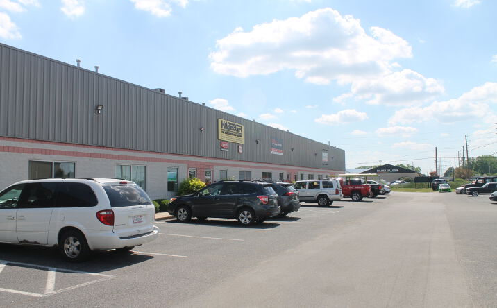 Pictures of Industrial property located at 6011 E Hanna Ave, Indianapolis, IN 46203 for lease - image #1